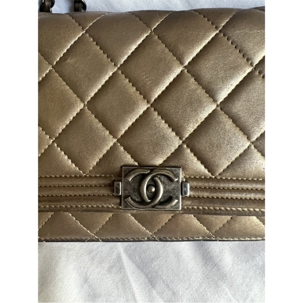Chanel Boy Bag Wallet on Chain gold bronze quilted leather gold crossbody purse - Picture 2 of 9